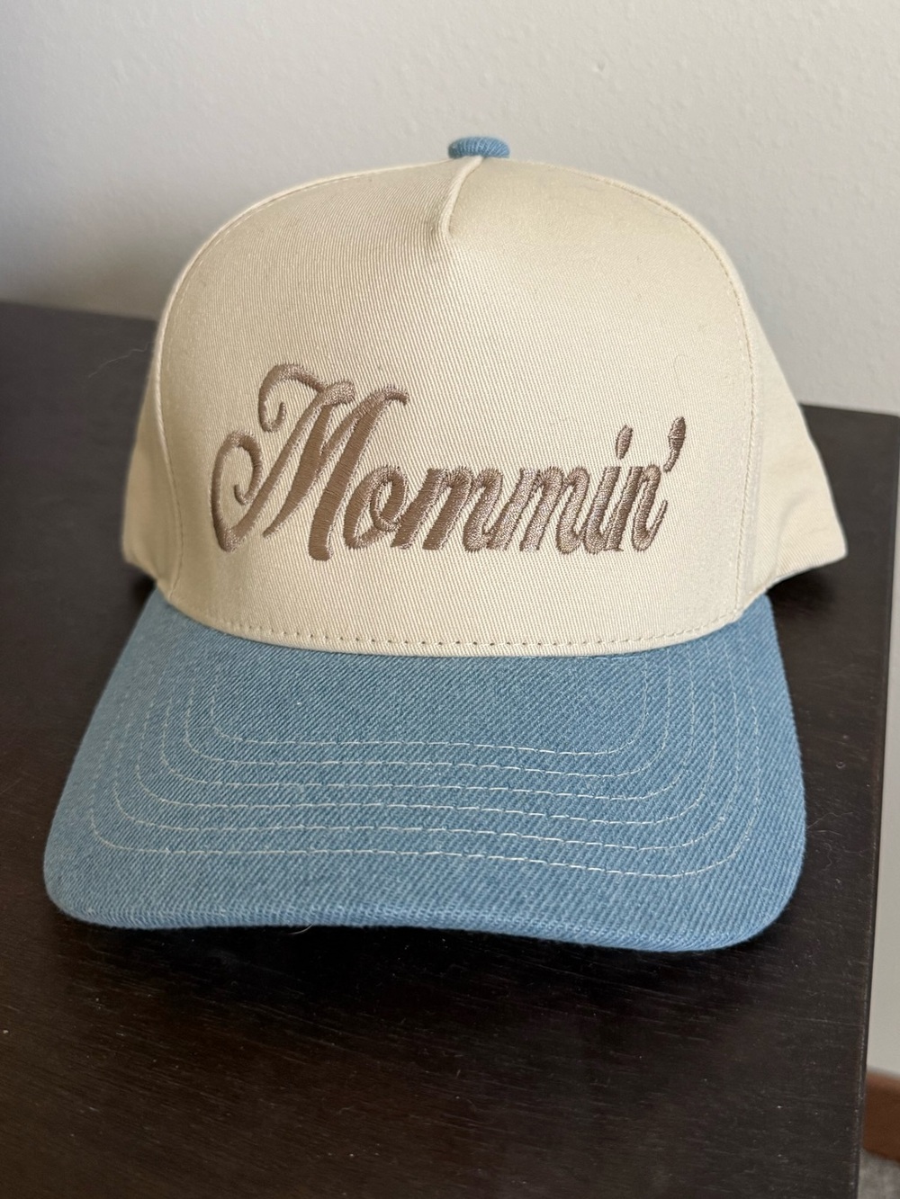 Mommin' Script Trucker Hat